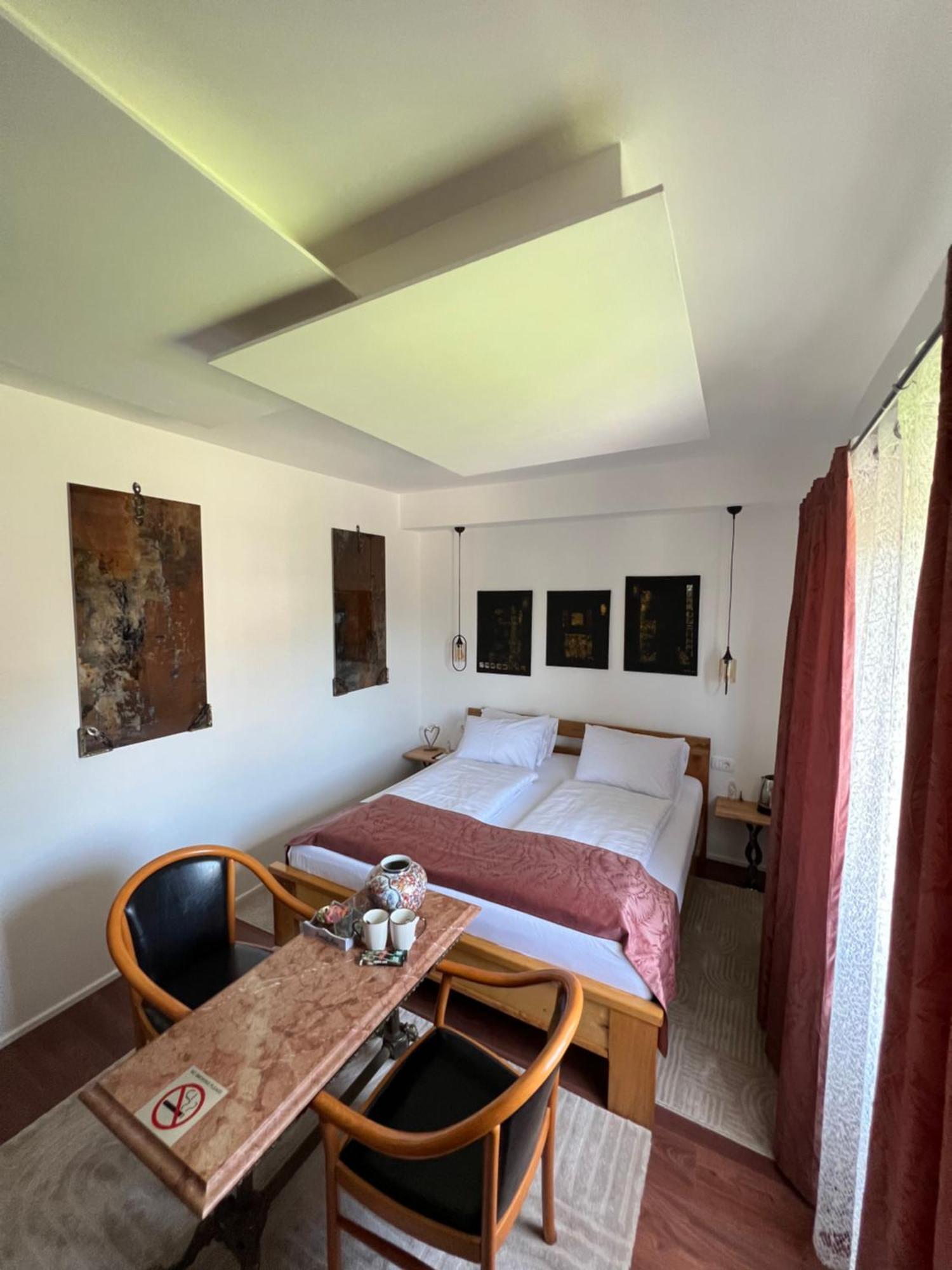 Prenociste-Sobe-Rooms-Aman Bihać Exteriör bild