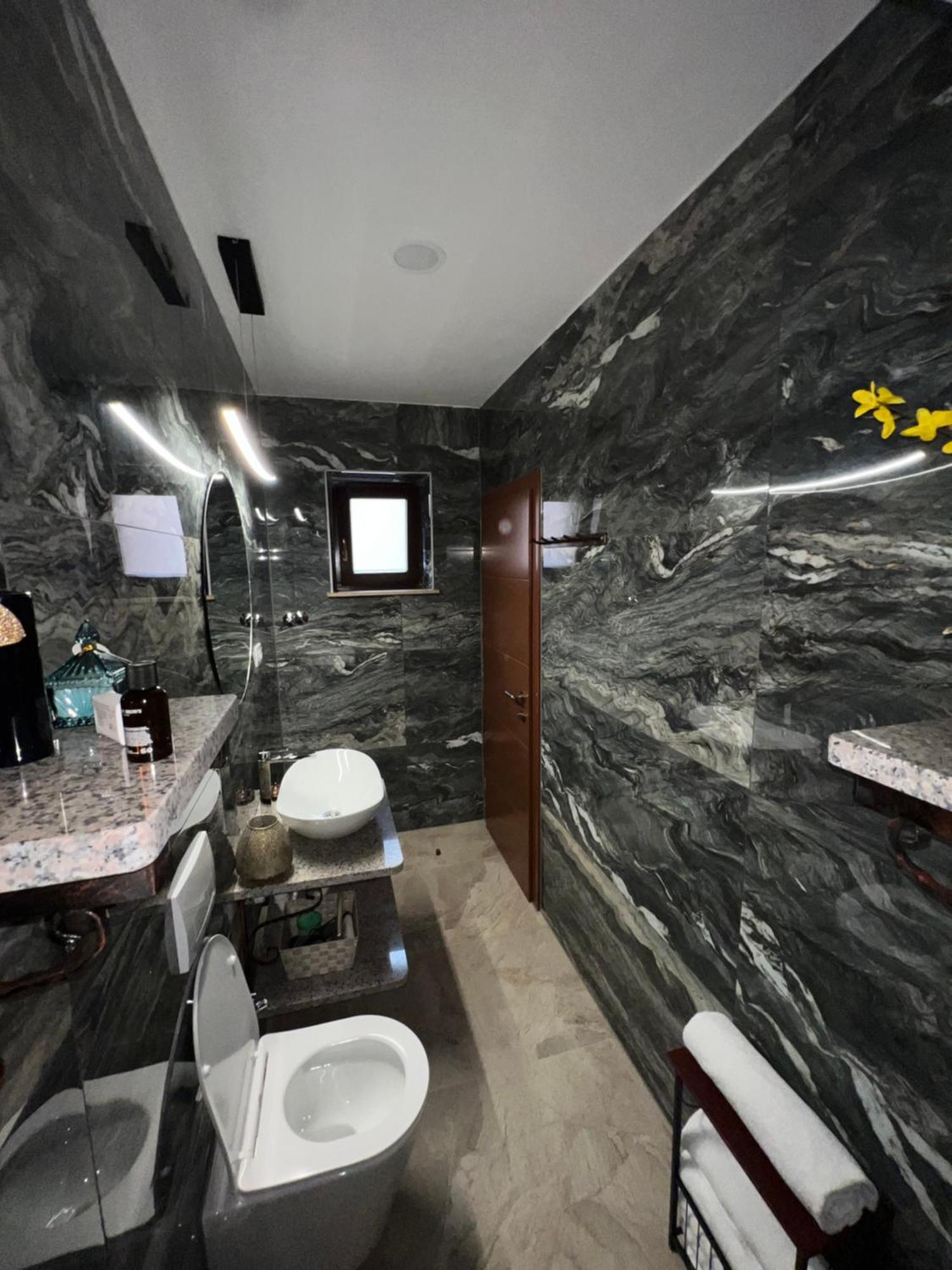 Prenociste-Sobe-Rooms-Aman Bihać Exteriör bild