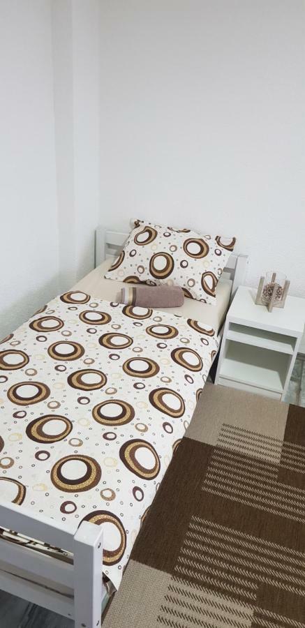 Prenociste-Sobe-Rooms-Aman Bihać Exteriör bild