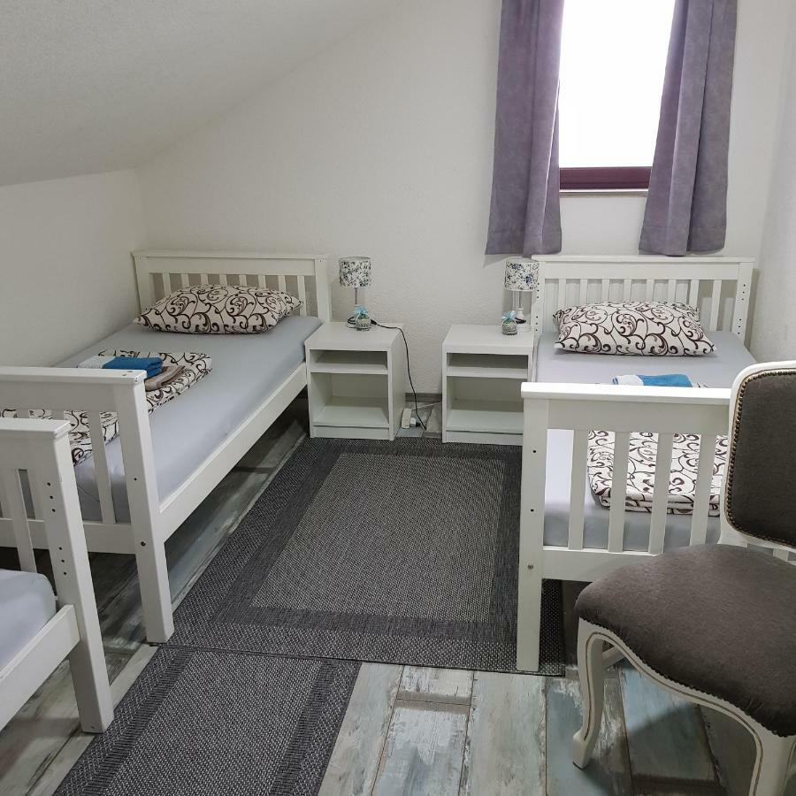 Prenociste-Sobe-Rooms-Aman Bihać Exteriör bild