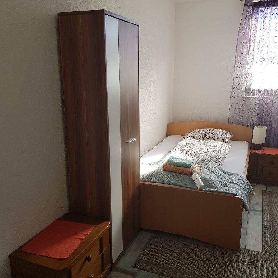 Prenociste-Sobe-Rooms-Aman Bihać Exteriör bild
