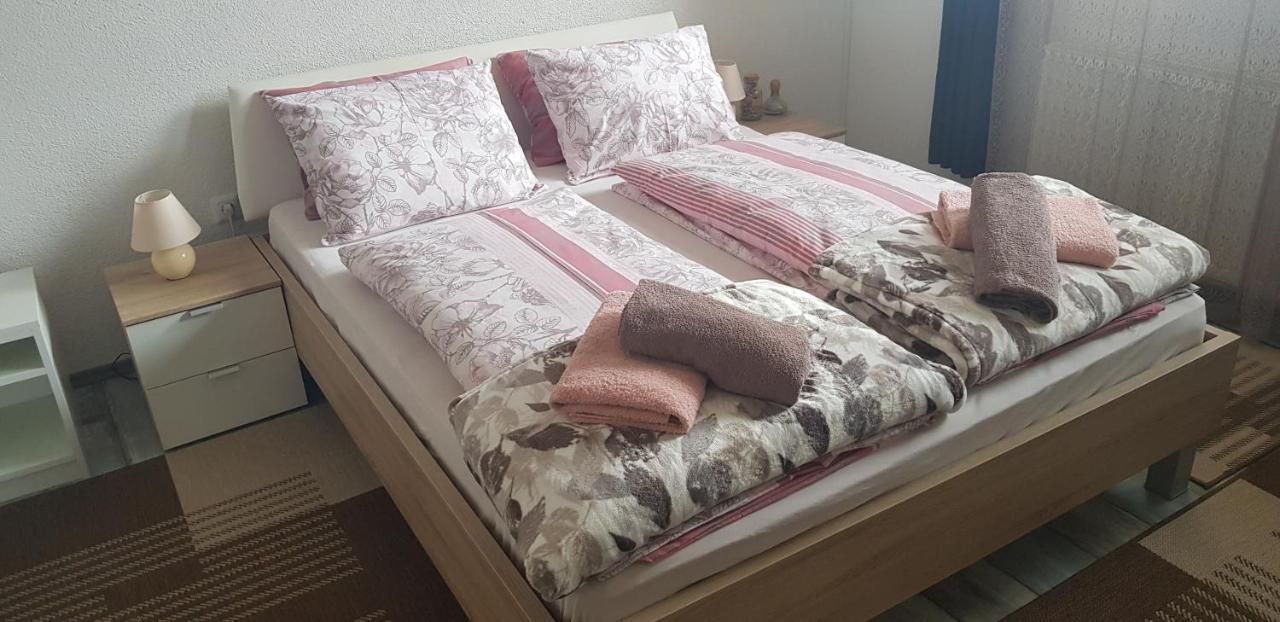 Prenociste-Sobe-Rooms-Aman Bihać Exteriör bild